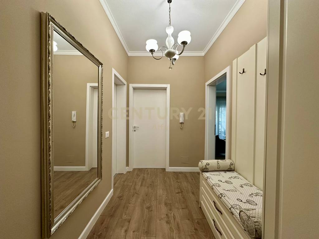 QIRA, APARTMENT 3+1+2 with PARKING SPACE, BOTANICAL GARDEN‼️