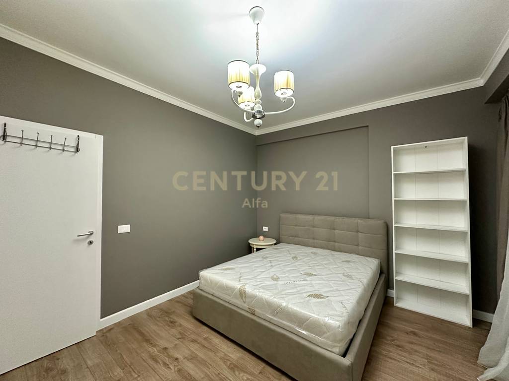 QIRA, APARTMENT 3+1+2 with PARKING SPACE, BOTANICAL GARDEN‼️