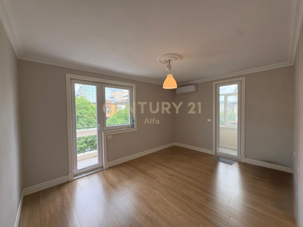 2+1 apartment for rent in Bllok – Premium location!