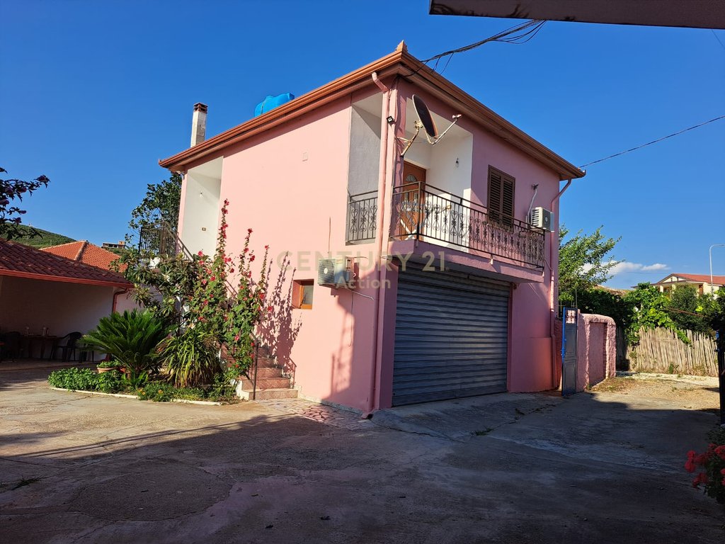 MATCH THREE RESIDENTIAL BUILDINGS AND LAND IN SPILLE-KAVAJE!