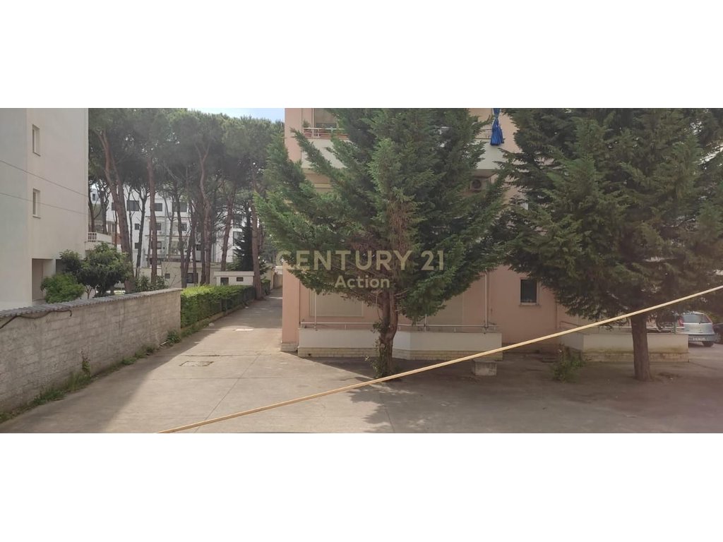 Apartment 1+1 for rent, near "Hotel Fafa", Mali i Robit!