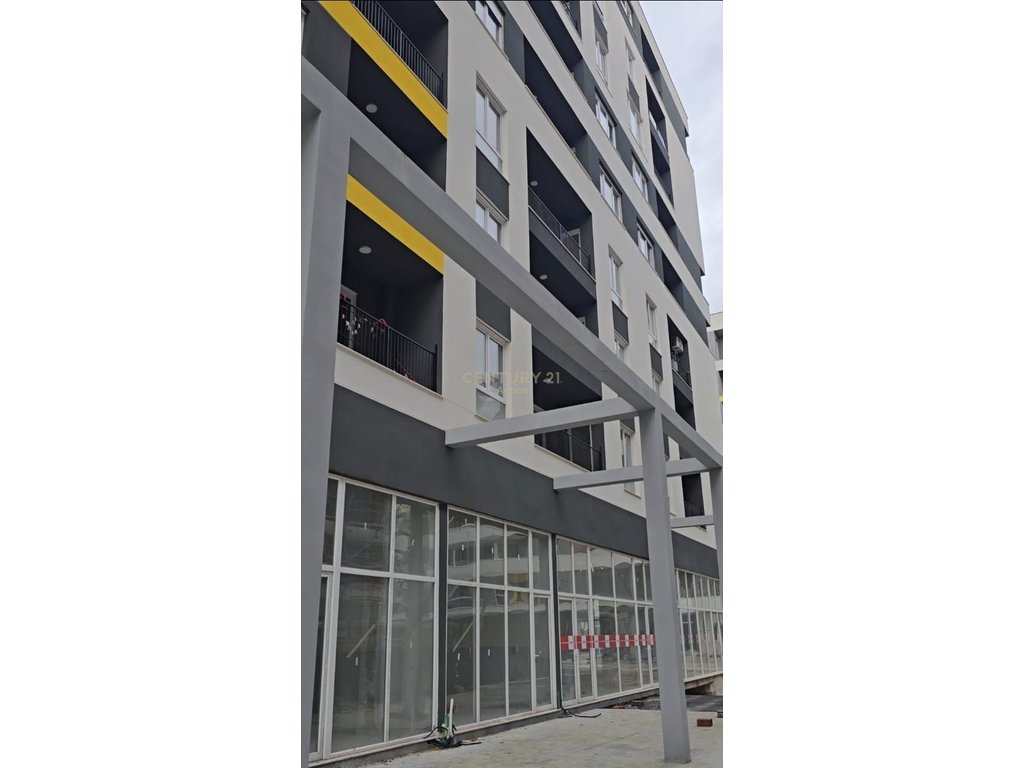SERVICE UNIT FOR SALE, UNIVERS CITY!