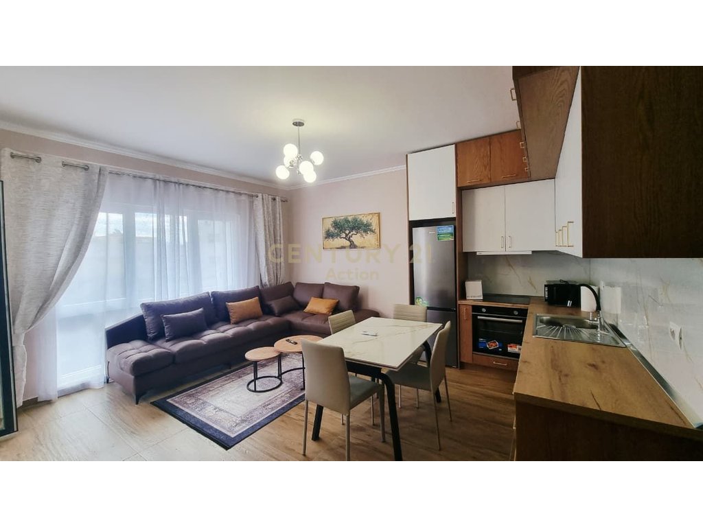 1+1+Parking space for rent at Zogu i Zi