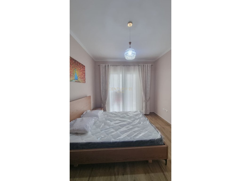 1+1+Parking space for rent at Zogu i Zi