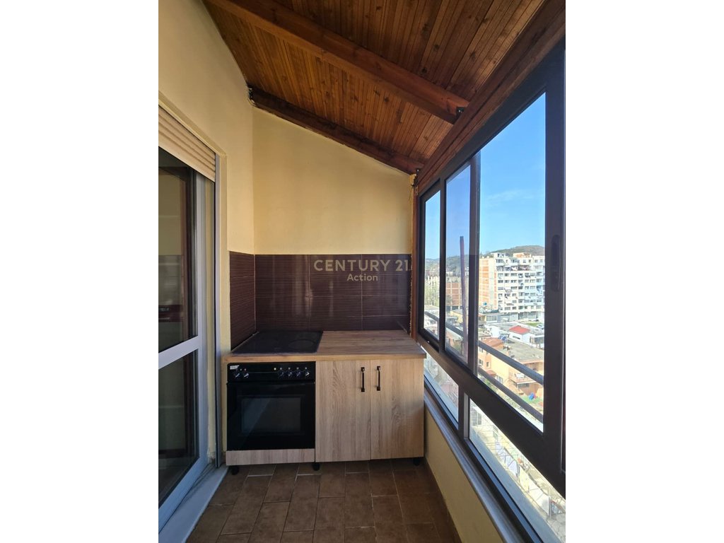 Apartment 2+1 for rent in Kombinat!