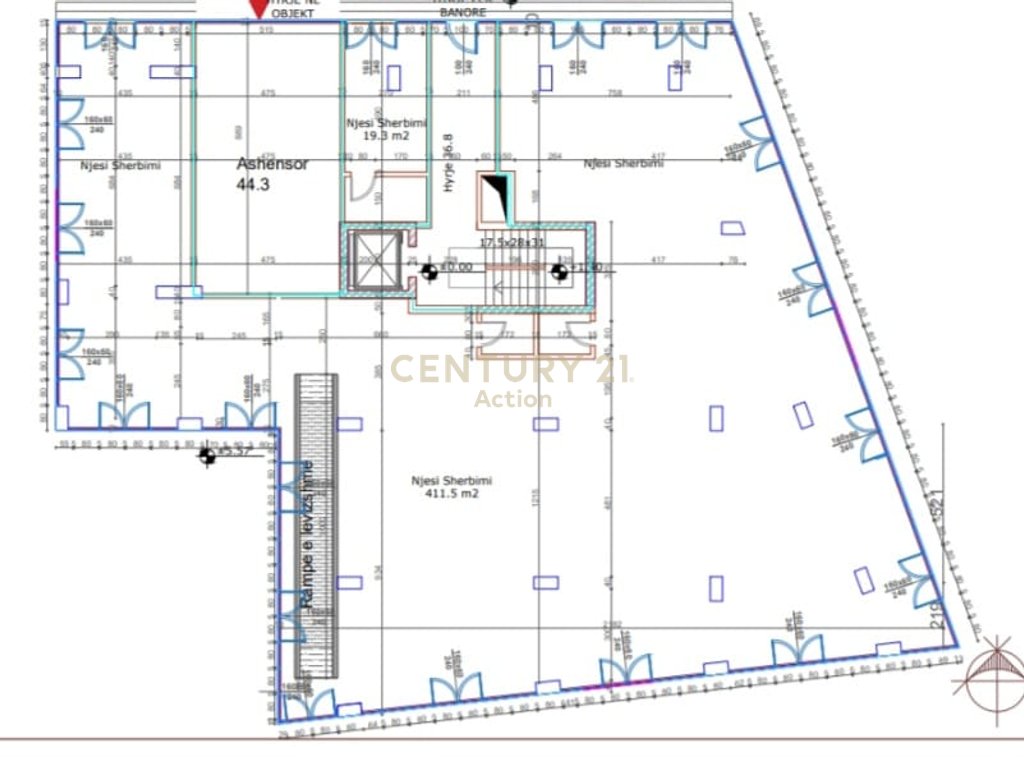 COMMERCIAL UNIT FOR RENT!