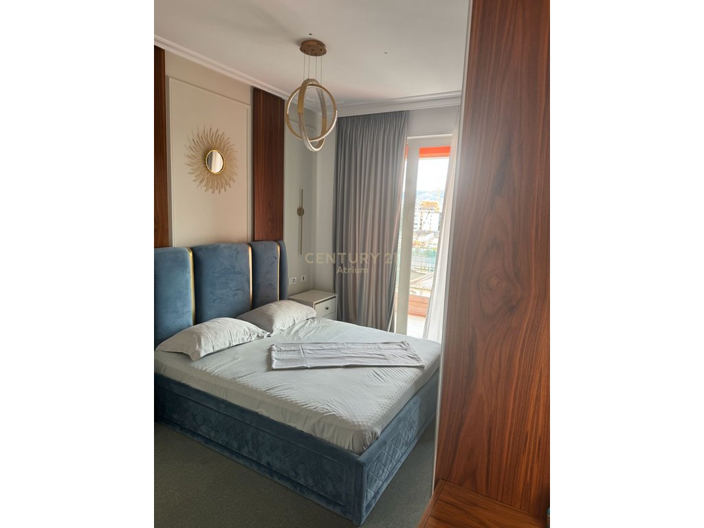Apartament 3+2 Me Qira në Laprakë, Tiranë - 1500€ | 127 m²!