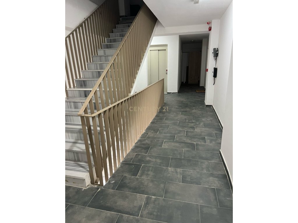 APARTMENT 2+1 FOR SALE AT 5 MAJI!