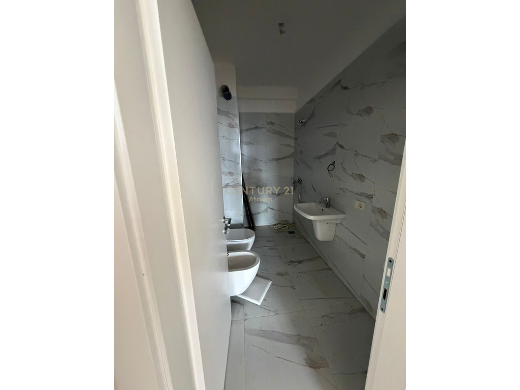 JAPIM APARTMENT 3+1 WITH PARKING SPACE FOR RENT AT MINE PEZA!
