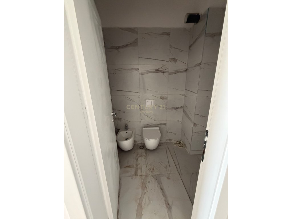 JAPIM APARTMENT 3+1 WITH PARKING SPACE FOR RENT AT MINE PEZA!