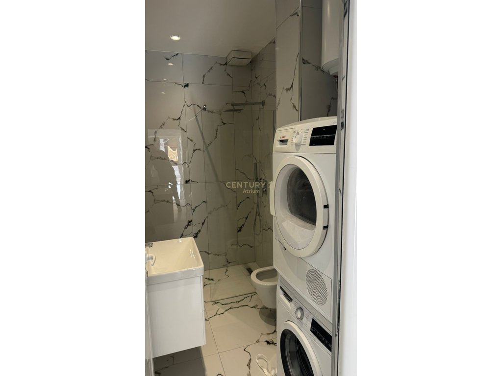 1+1 APARTMENT FOR RENT ON 5 MAJI STREET !!