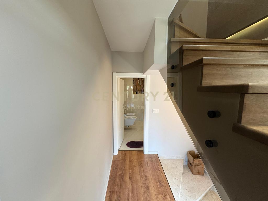Individual villa for rent in Mjull-Bathore, Tirana!