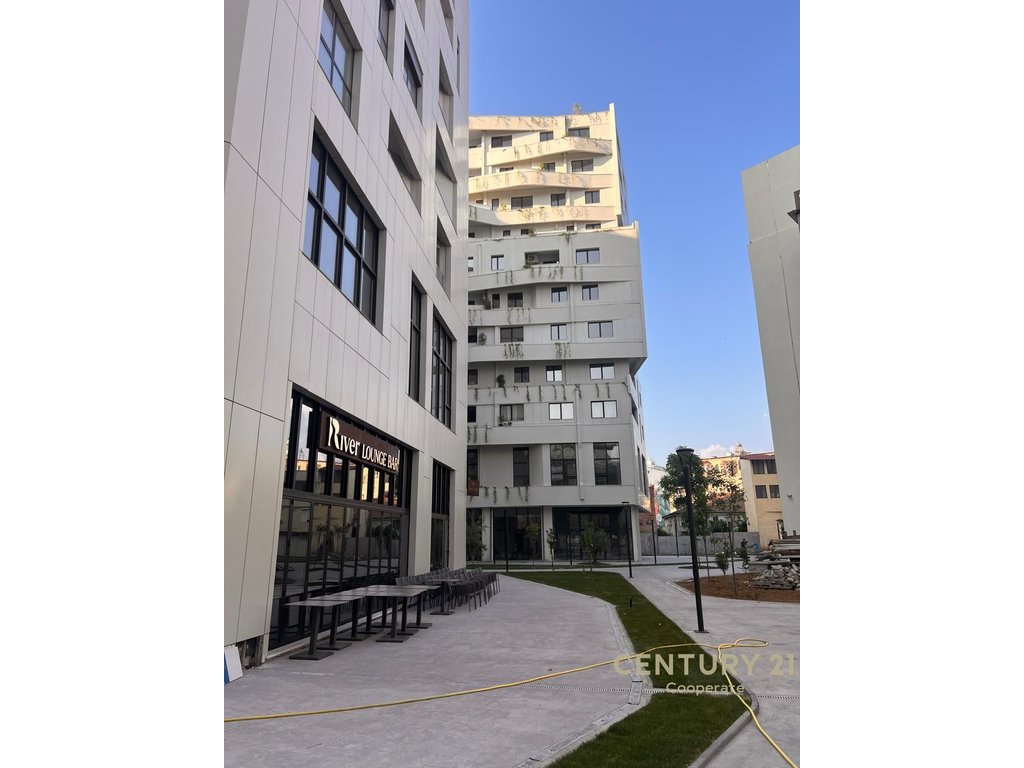 VASIL SHANTO COMMERCIAL ENVIRONMENT FOR RENT - SPRING RESIDENCE.