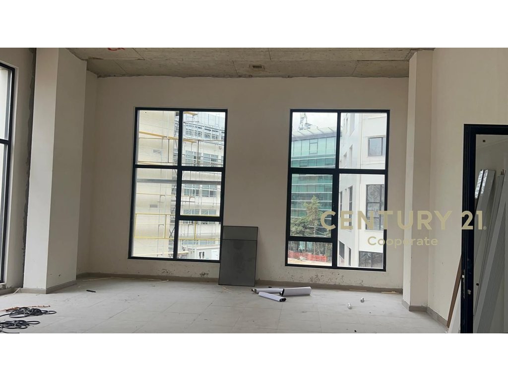 VASIL SHANTO COMMERCIAL ENVIRONMENT FOR RENT - SPRING RESIDENCE.