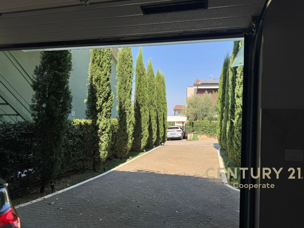 NEW Luxury Villa for Sale in Long Hill Residence