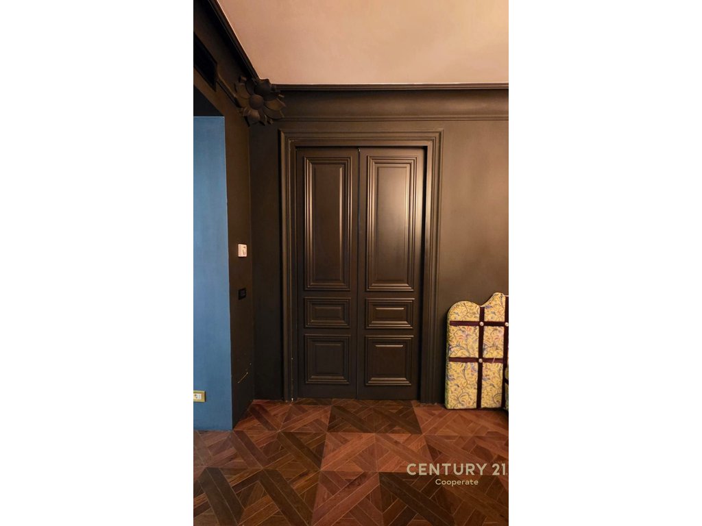 APARTMENT FOR RENT Bardhok BIBA Street - Skenderbej Square