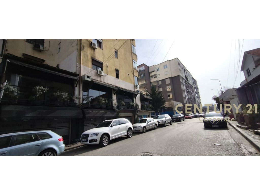 COMMERCIAL SPACE FOR SALE NEAR TV KLAN, ADJACENT TO THE EUROPEAN UNIVERSITY OF TIRANA (UET).