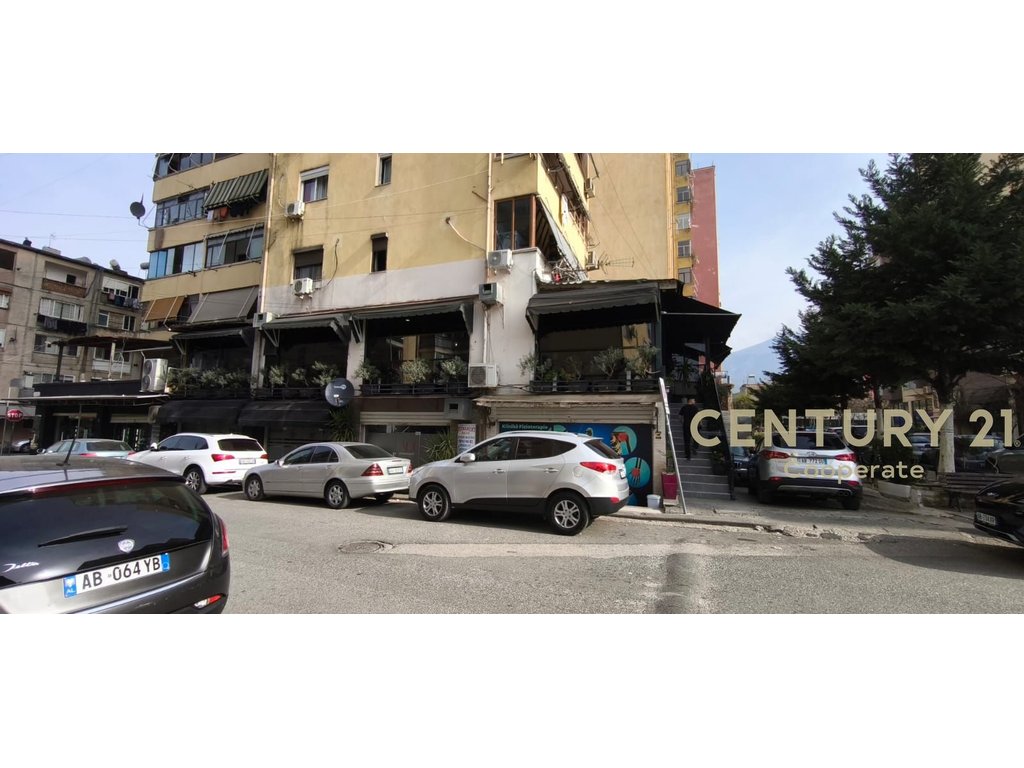 COMMERCIAL SPACE FOR SALE NEAR TV KLAN, ADJACENT TO THE EUROPEAN UNIVERSITY OF TIRANA (UET).