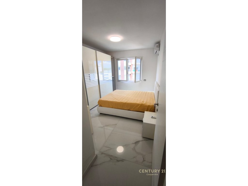 FOR RENT APARTMENT AT DRY LAKE 2