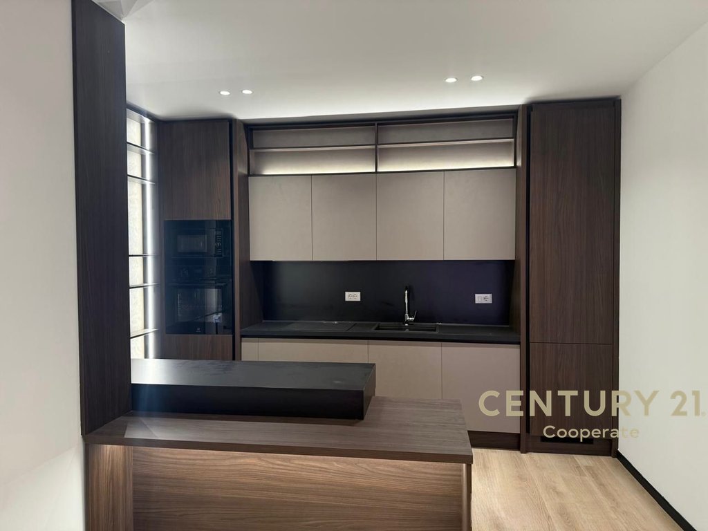 FOR RENT 2+1+2 APARTMENT IN LION RESIDENCE TIRANA, NEAR AIR ALBANIA