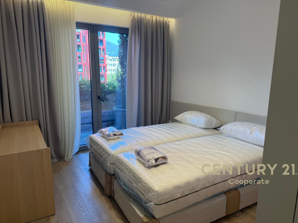 FOR RENT 2+1+2 APARTMENT IN LION RESIDENCE TIRANA, NEAR AIR ALBANIA