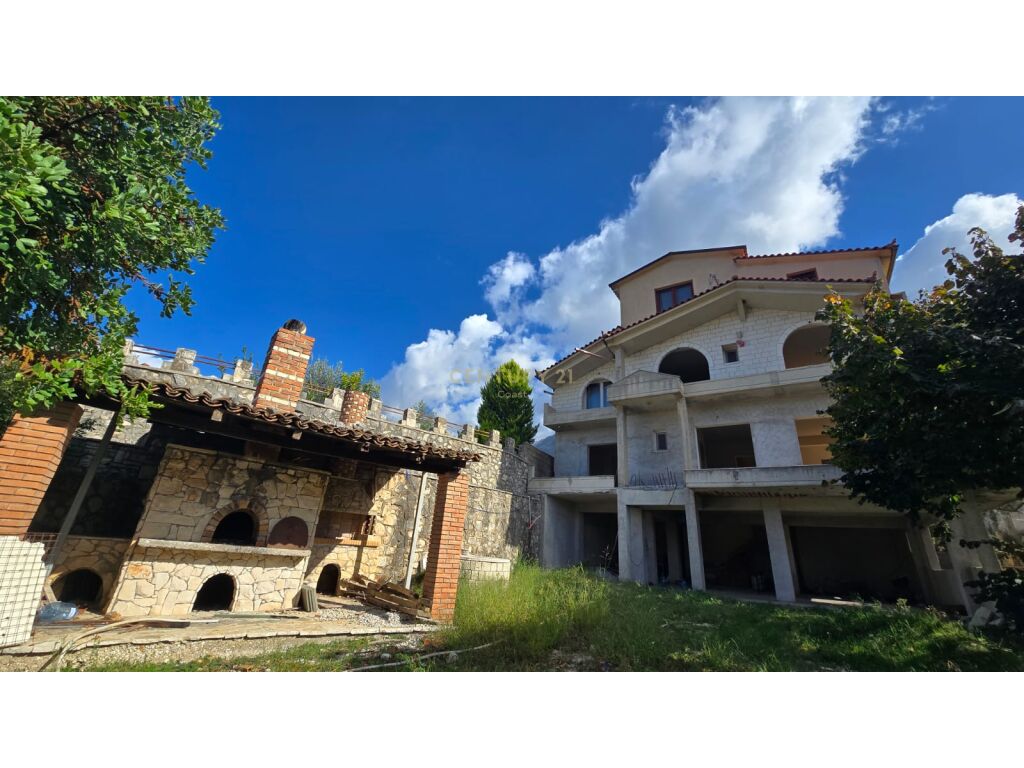BARGAIN!!! VILLA FOR SALE IN TRAGJAS, VLORE!!