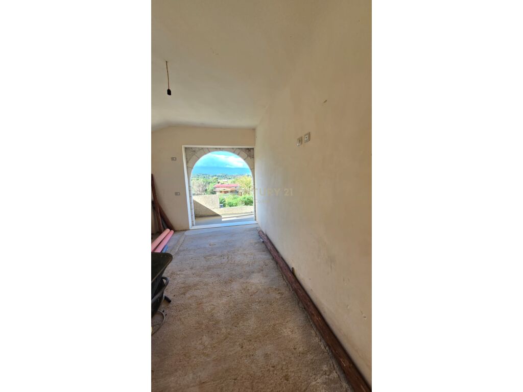 BARGAIN!!! VILLA FOR SALE IN TRAGJAS, VLORE!!