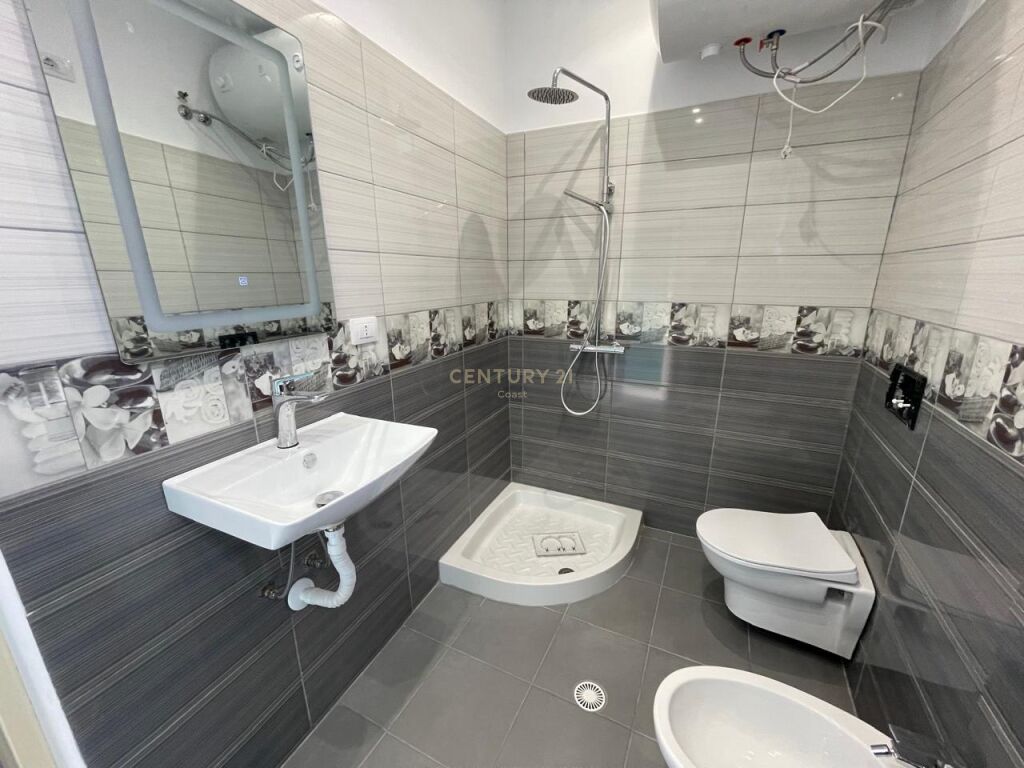 1+1 APARTMENT FOR RENT AT SODES CROSSROADS IN VLORA