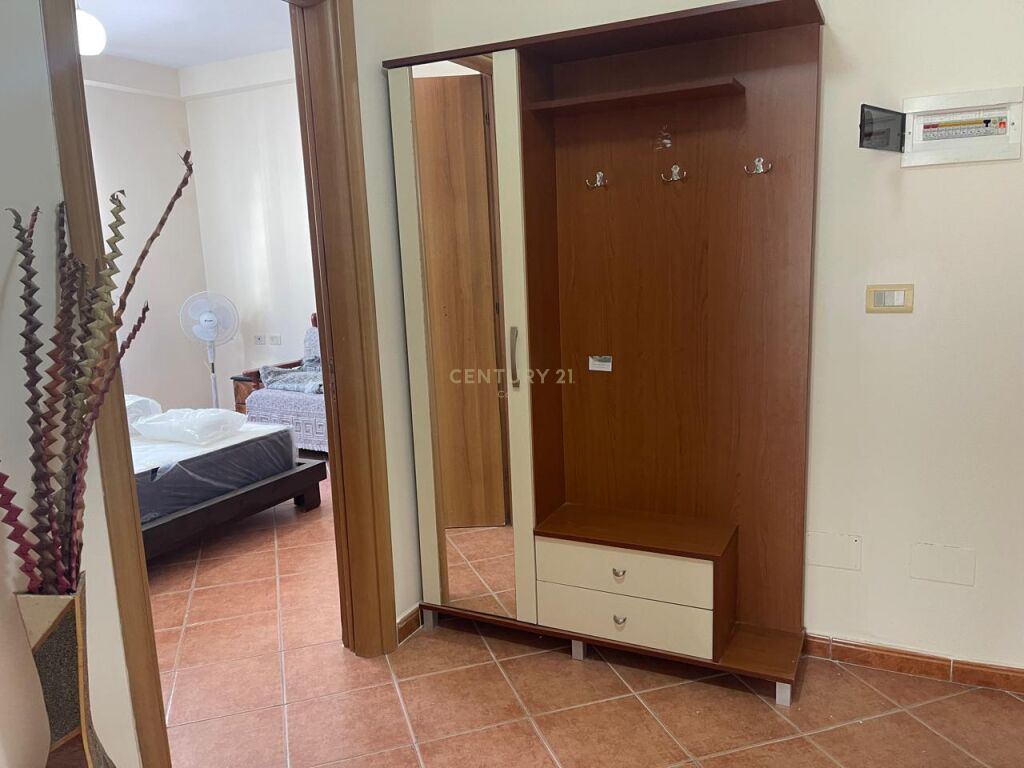 1+1 APARTMENT FOR RENT IN LUNGOMARE, VLORA!!!