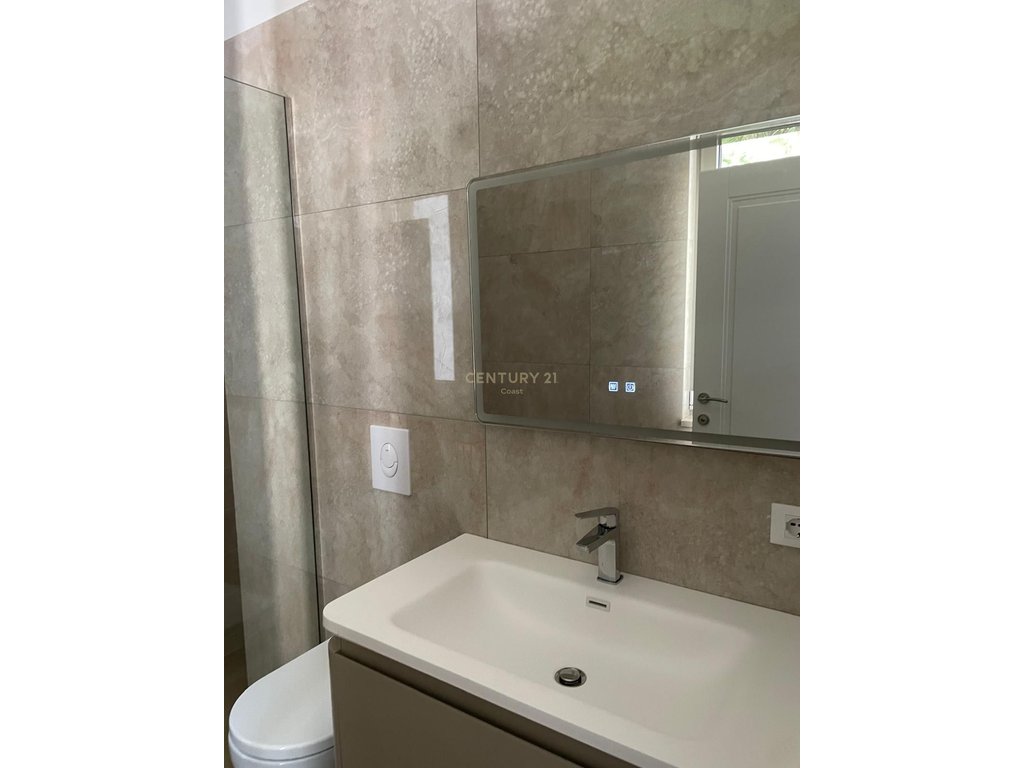 LUXURY APARTMENT 2+1+2 FOR RENT, TOTAL SEA VIEW IN COLD WATER, VLORA!