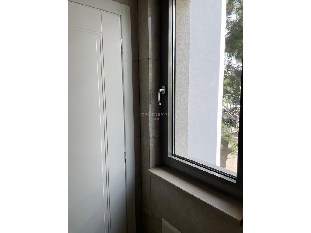 LUXURY APARTMENT 2+1+2 FOR RENT, TOTAL SEA VIEW IN COLD WATER, VLORA!