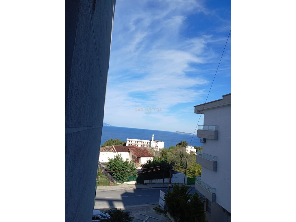APARTMENT 1+1 FOR RENT IN THE NEIGHBORHOOD "UJI I FTOHT" NEAR LE PALAZZINE!!!