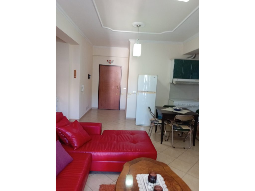 APARTMENT 1+1 FOR RENT IN THE NEIGHBORHOOD "UJI I FTOHT" NEAR LE PALAZZINE!!!