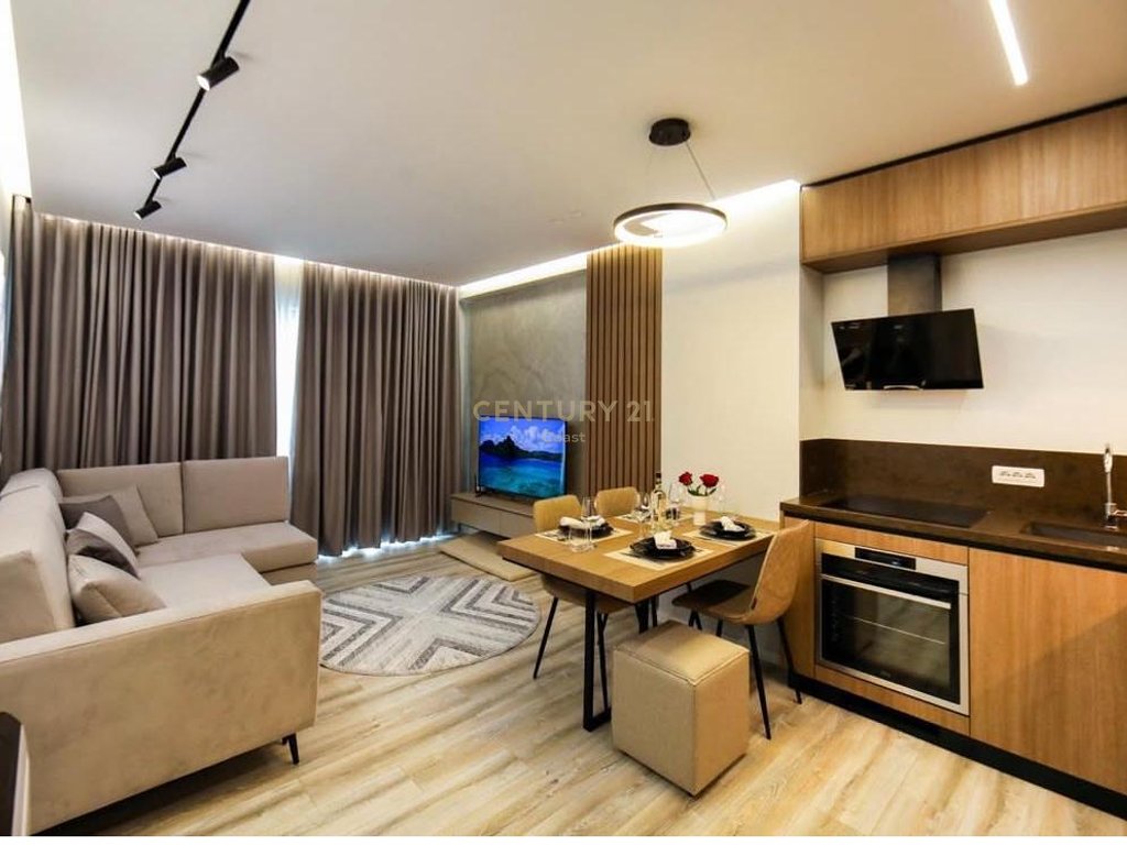 “1+1 Apartment for Rent with Sea View in Elite Residence”