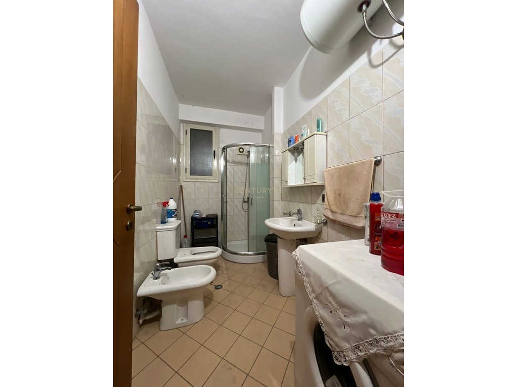 1+1 APARTMENT FOR RENT AT JUMBO, VLORA.