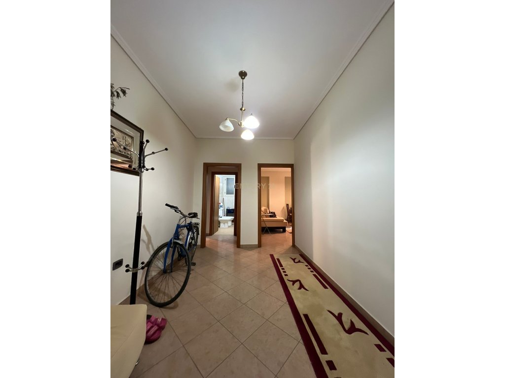 1+1 APARTMENT FOR RENT AT JUMBO, VLORA.