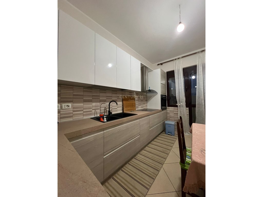 APARTMENT 2+1 FOR RENT AT "PALESTRA E MUNDJE", VLORE