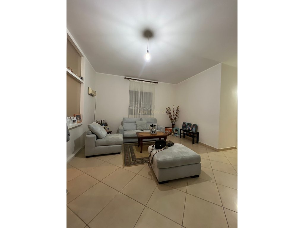 APARTMENT 2+1 FOR RENT AT "PALESTRA E MUNDJE", VLORE