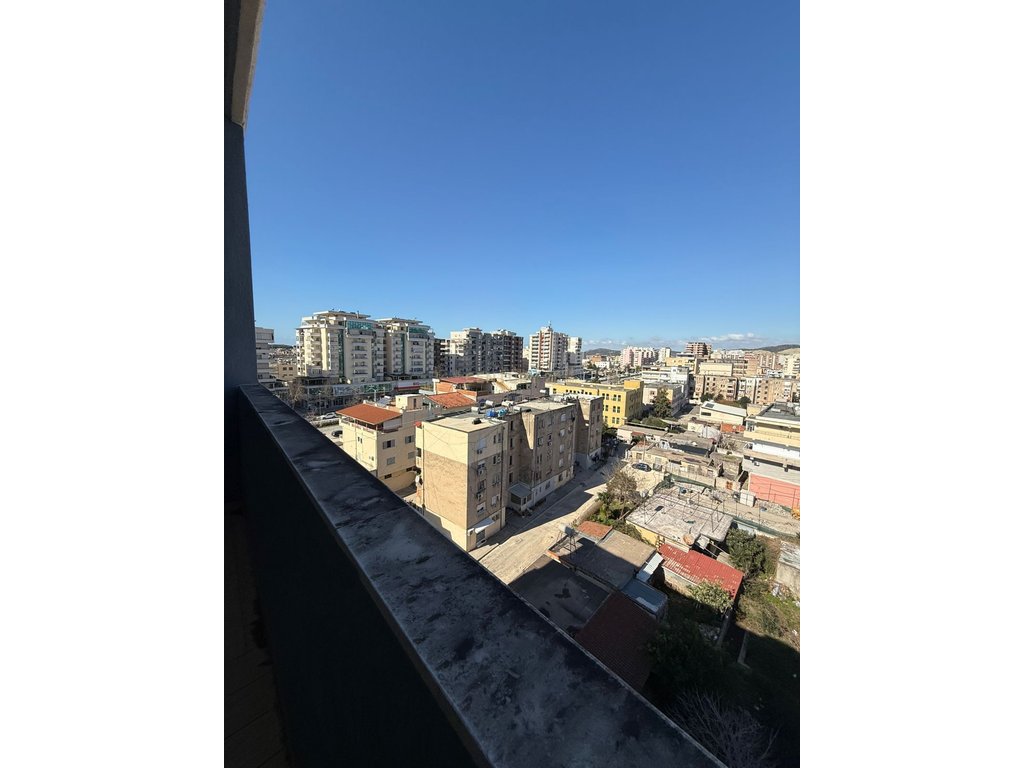SHITET APARTAMENT 2+1+2 TE TREGU I ORIZIT!