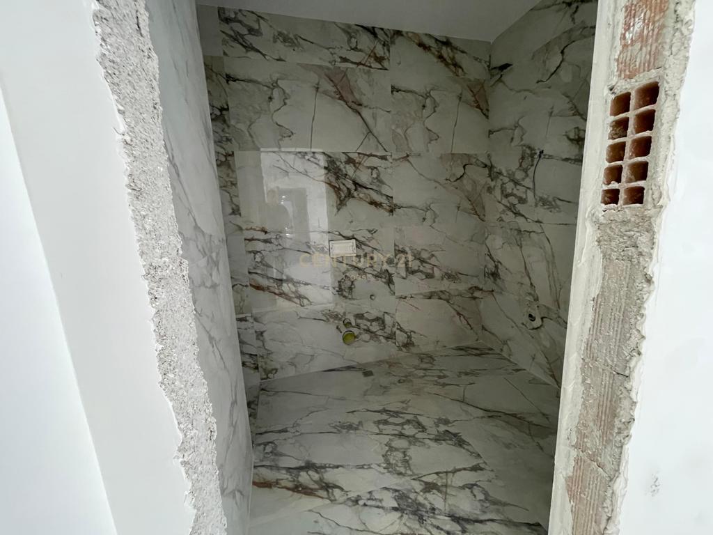 PREMIUM APARTMENT 2+1+2 FOR SALE + GARAGE