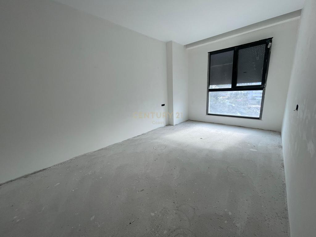 PREMIUM APARTMENT 2+1+2 FOR SALE + GARAGE