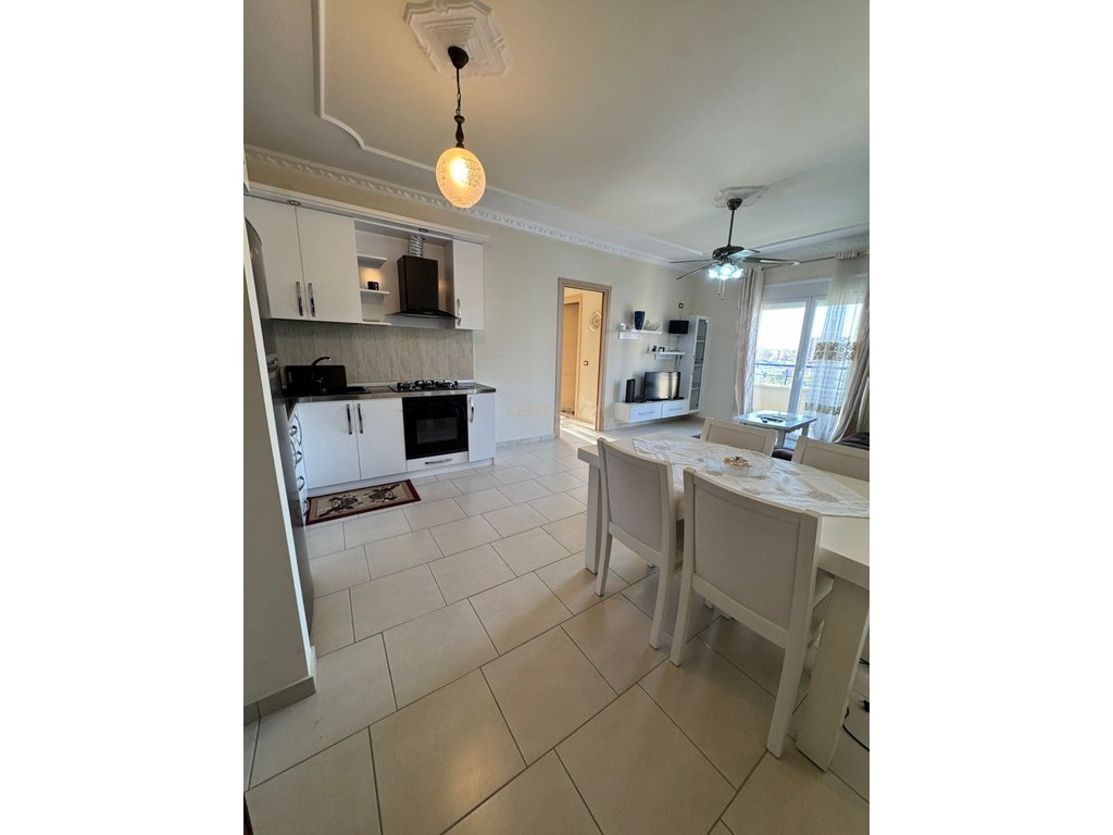 JEPET APARTAMENT 2+2 ME QIRA + GARAZHD ME 2 POSTE PARKIMI 500€