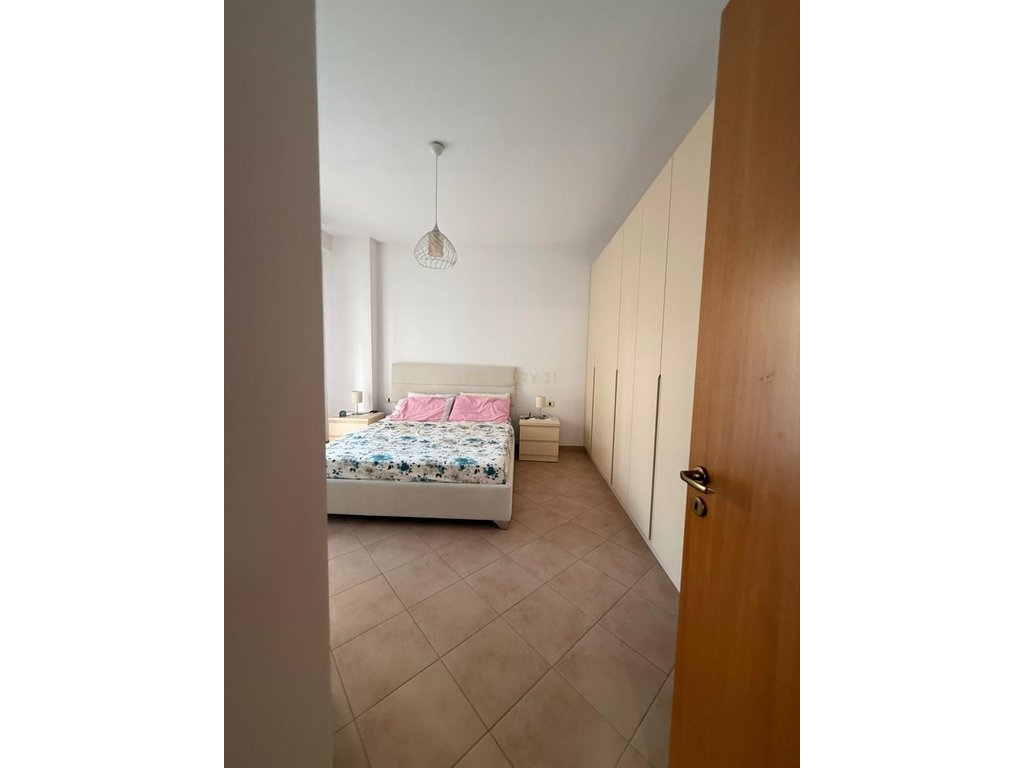 Apartment 1+1+2 for sale on “Rruga e Cipajve”, Vlora!!