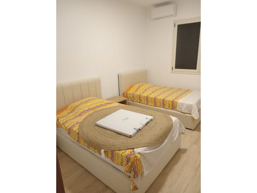 FOR RENT OF THE 2ND FLOOR OF THE VILLA IN SKELE!!
