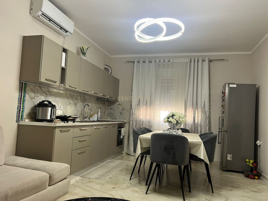 3-STOREY VILLA FOR SALE NEAR LUNGOMARE, VLORE