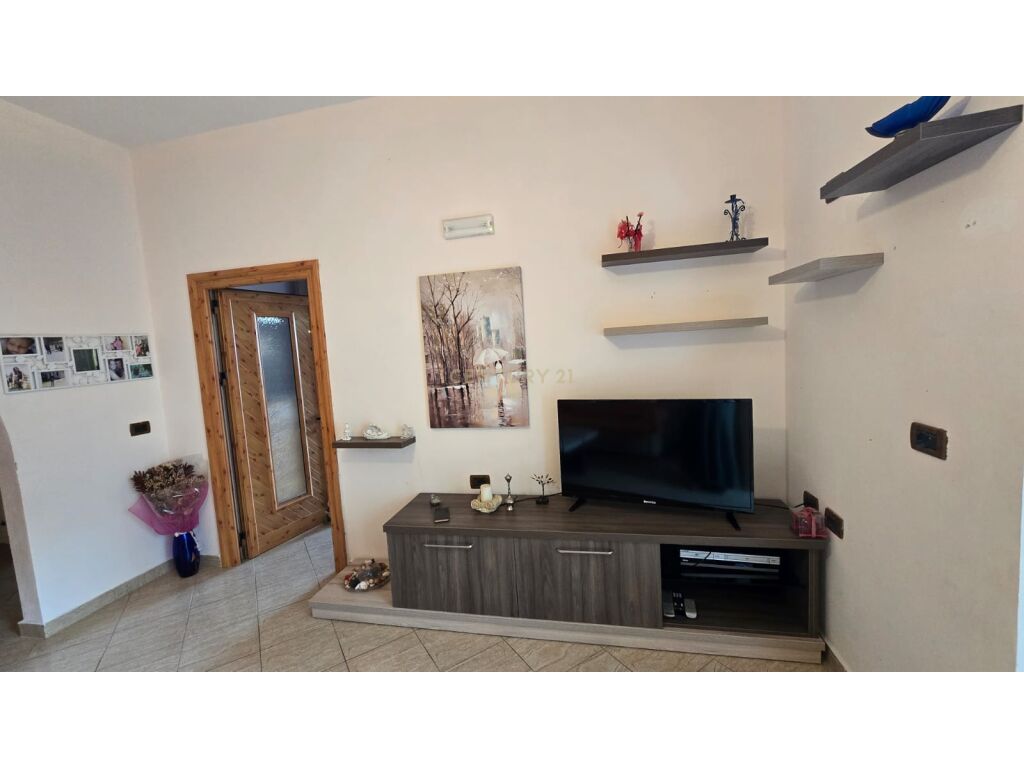 FOR RENT 2- FLOORS OF A VILLA 3- FLOORS WITH SEA VIEW IN KANINA, VLORE!!!