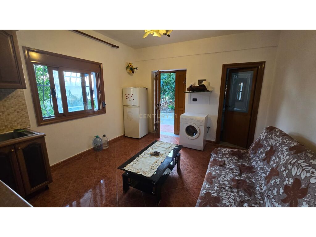 FOR RENT 2- FLOORS OF A VILLA 3- FLOORS WITH SEA VIEW IN KANINA, VLORE!!!