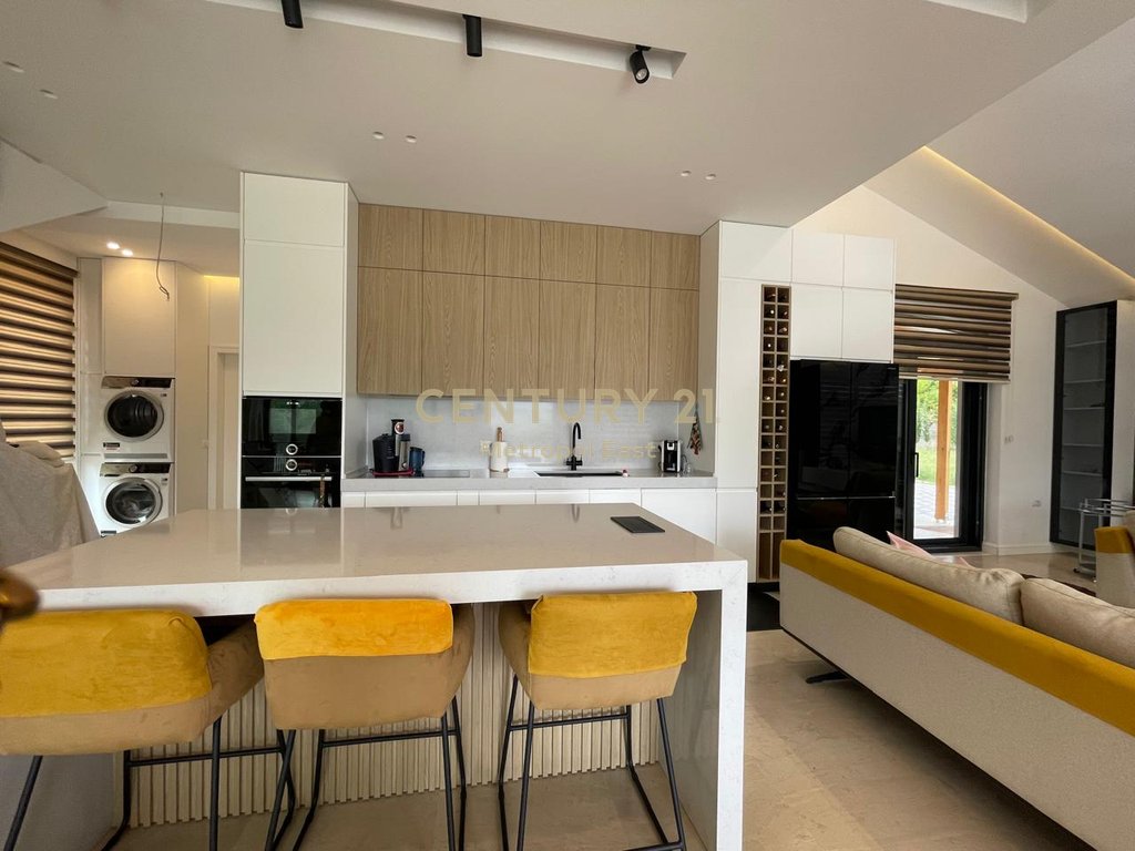 PREMIUM 2-STOREY VILLA FOR RENT WITH 2000m2 OF GREEN LAND IN THE BERZHITES AREA