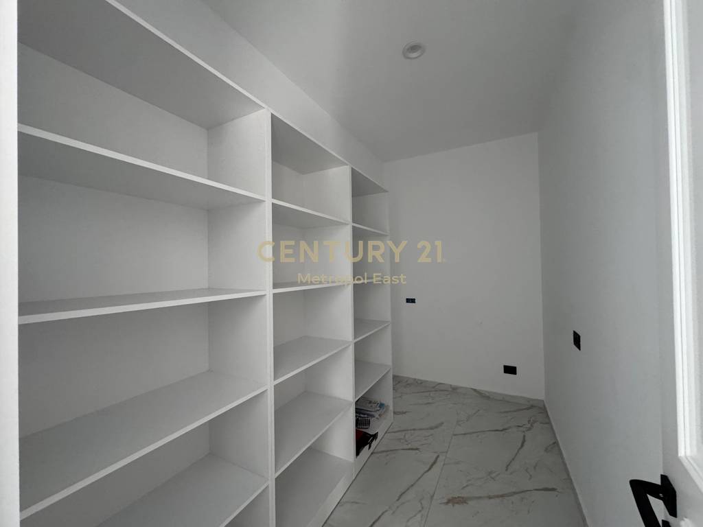 3-STOREY VILLA FOR SALE + 400m2 LAND IN SECRET GARDEN RESIDENCE