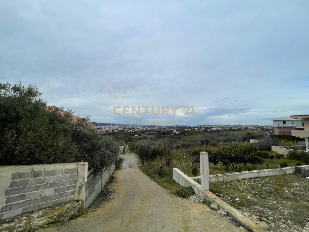 950m2 LAND FOR SALE IN THE SMALL FARKA AREA ON THE MAIN ROAD